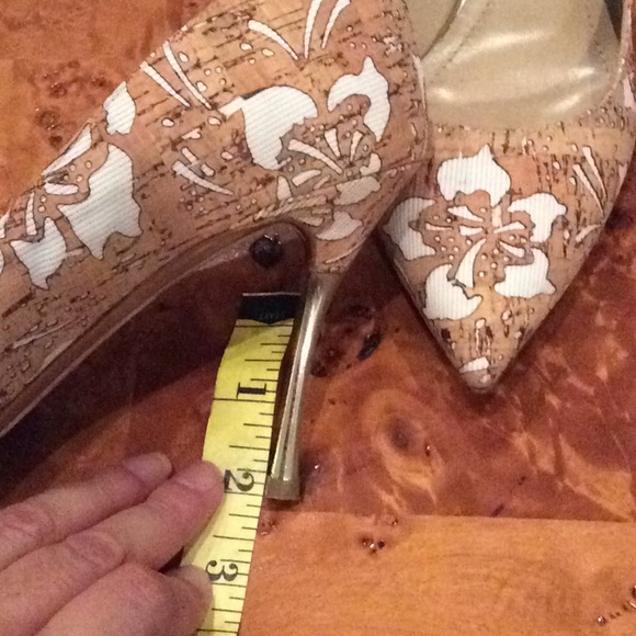 Nicholas Kirkwood $795 Leather “Cork” printed pump - Picture 8 of 9